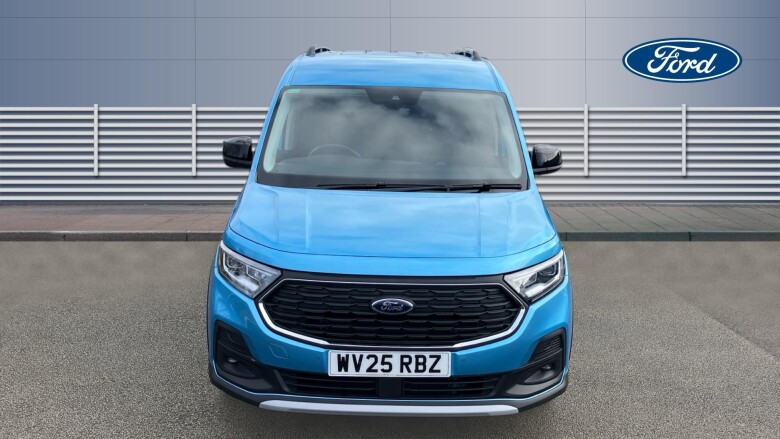 Ford Transit Connect 250 L2 Petrol 1.5 EcoBoost PHEV 150 Active FlexCab Van Auto